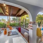 Holiday Villa For Rent In Marbella